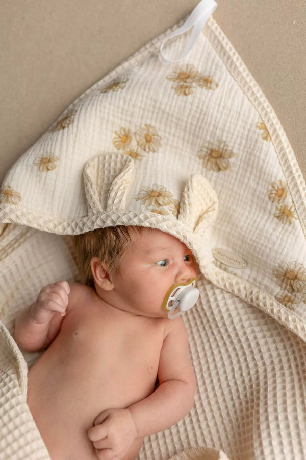 Hooded Baby Waffle Towel - Daisies