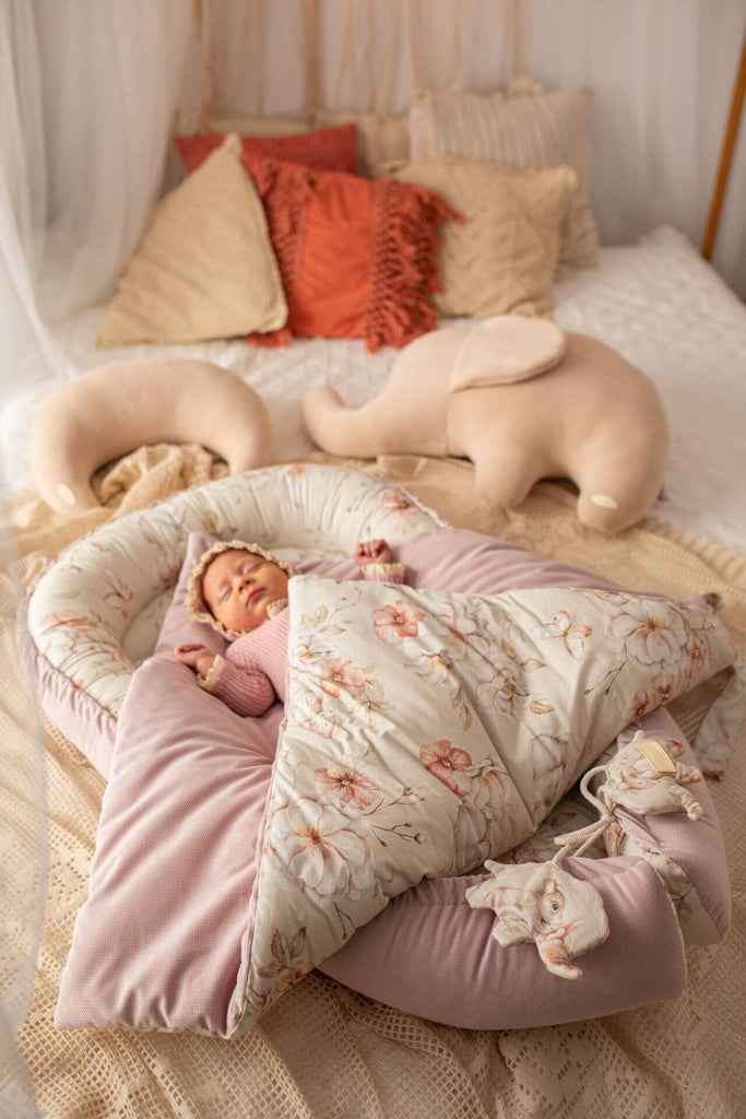 Pink swaddle 2024